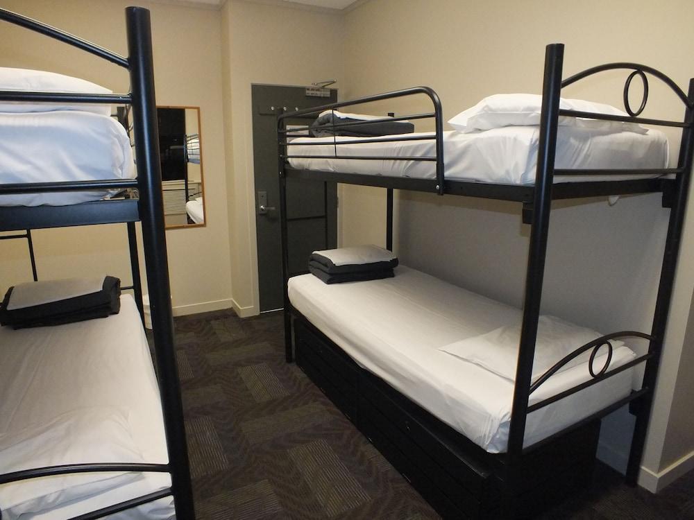 Base Auckland Hostel Εξωτερικό φωτογραφία