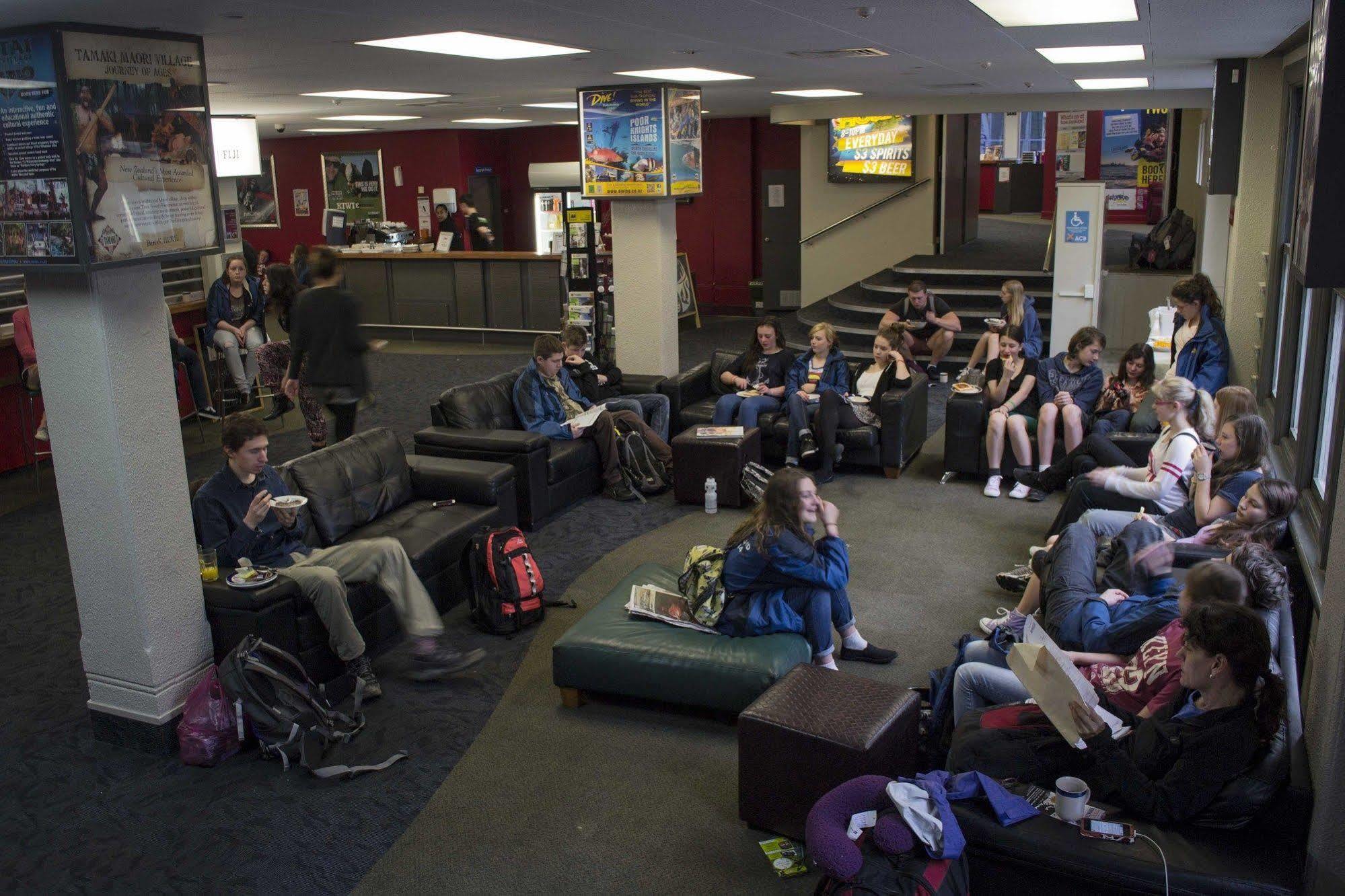 Base Auckland Hostel Εξωτερικό φωτογραφία